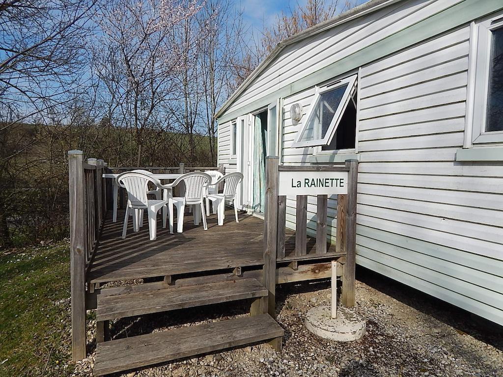 Hotel Camping Du Moulin Meyrieu-les-Etangs Pokoj fotografie
